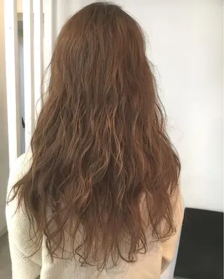 ロング パーマ 榎園 由美のヘアスタイル