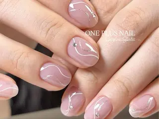 ネイル One Plus Nail Salonのネイルデザイン