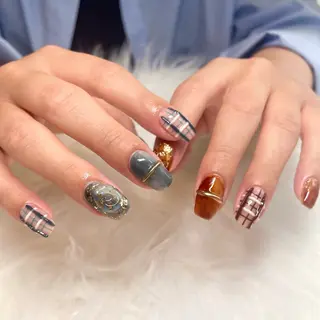 ネイル 新井 ひなののネイルデザイン