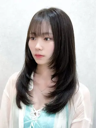 ロング カラー 透明感カラー／韓国 レイヤーmomokaのヘアスタイル