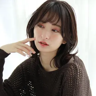 ミディアム 🫧FERIA北千里 🫧のヘアスタイル
