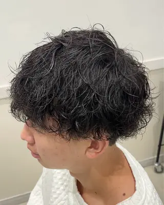 ショート パーマ メンズ クセを最大限に活かす メンズパーマ奈良大祐のヘアスタイル