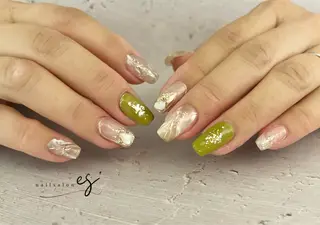 ネイル nailsalon esのネイルデザイン