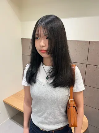 ミディアム mao /HUI金山のヘアスタイル