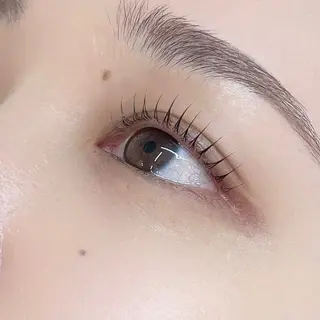 マツエク・マツパ SSINSTUDIO 嶋添 陽菜の眉毛・アイブロウイメージ