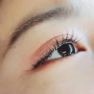 マツエク・マツパ 濱田 さらさのヘアスタイル