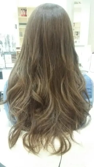 セミロング ロング カラー パーマ Roid 代表✨HIROのヘアスタイル