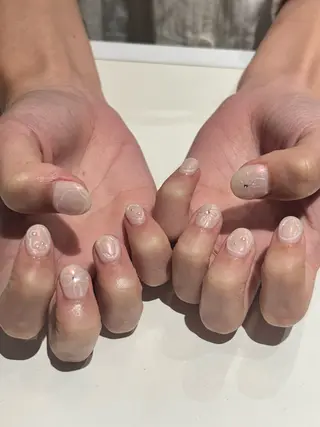 ネイル 石川 萌香のネイルデザイン