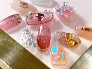 ネイル Re Pearl～コーディネートサロン～ 市駅前店所属・NARUMI HYODOのネイルデザイン