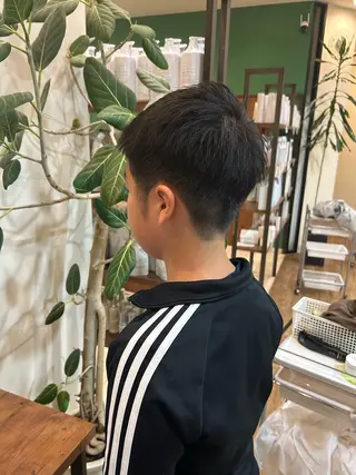 メンズ キッズ 水木 里咲のヘアスタイル