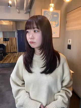 セミロング カラー nely所属・kouyo パーマ/ウルフカットのヘアスタイル