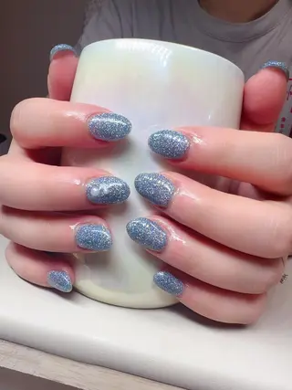 ネイル ✨ Elf スタッフのネイルデザイン