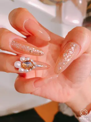 ロング ネイル 長さ出し専門 nynaのネイルデザイン