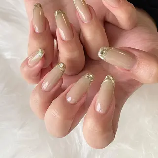 ネイル Ray. ／綺麗目ニュアンスのネイルデザイン