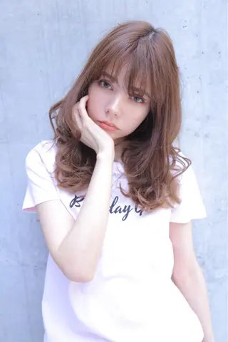 コテ巻き風パーマ SHONOのヘアスタイル