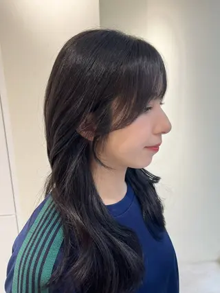 ロング 顔周りカット🍑 Zina難波 Akiのヘアスタイル