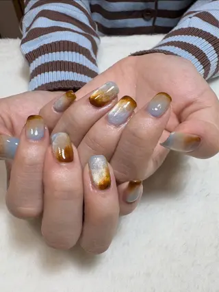 ネイル Atún nail (ｱﾄｩﾝﾈｲﾙ)のネイルデザイン