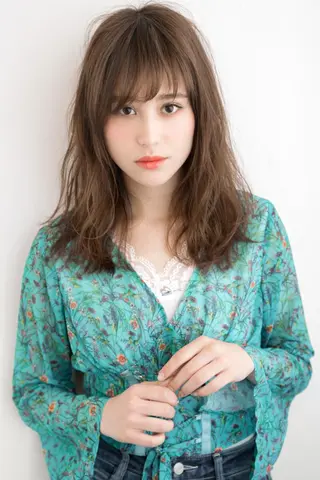 ミディアム カラー DUNOhair デュノヘアーのヘアスタイル