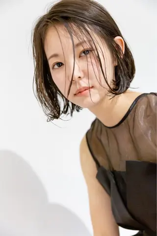 ショート カラー robe所属・ツジガキ ユウスケのヘアスタイル