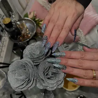 ネイル 梶野 友海華のネイルデザイン