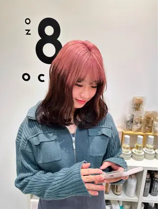 ミディアム カラー octo所属・梅澤 杏菜のヘアスタイル