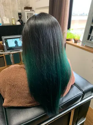 ロング カラー じょん 。のヘアスタイル