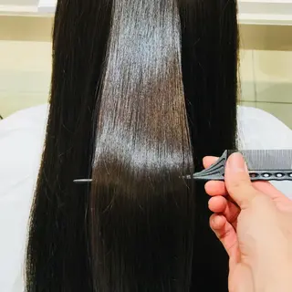 ロング 井上 愛里のヘアスタイル