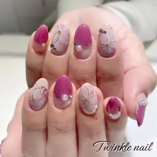 ネイル 中井 綾香の眉毛・アイブロウイメージ