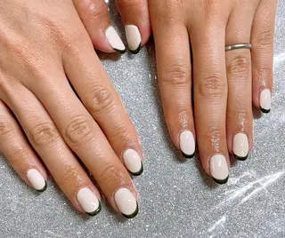 ネイル VIERU 🌈🎀💖のネイルデザイン