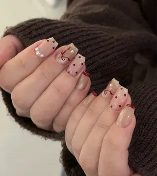 ネイル Lyna 池袋のネイルデザイン