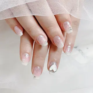 ネイル Riona 🌸上野のネイルデザイン