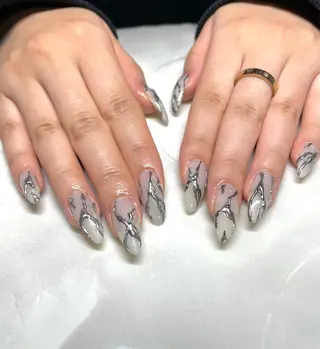 ネイル epanouir mihoのネイルデザイン