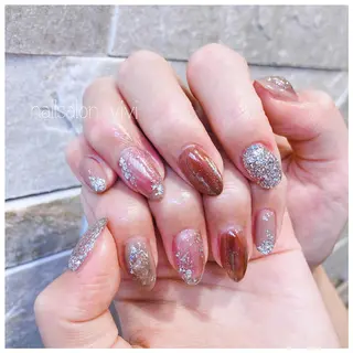 ネイル ＶＩＶＩ nailsalonのネイルデザイン