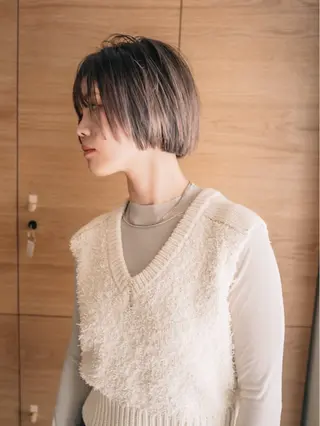 ショート 奥村 紘のヘアスタイル