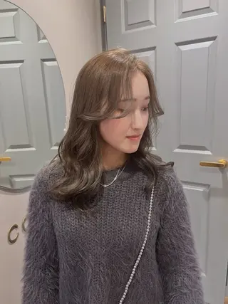 ミディアム 緒方 つばさのヘアスタイル