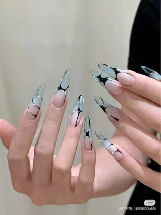 ネイル Eveネイル チップスカルプ専門店のネイルデザイン