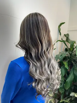 ロング カラー WEST OLAND加藤圭介のヘアスタイル