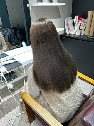 ロング BONIA by HEADLIGHT 大阪梅田店【ボニア バイ ヘッドライト】所属・綾/似合わせcut うめだの隠れ家サロンのヘアスタイル