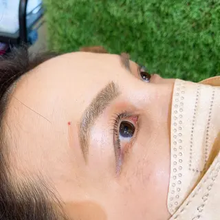 マツエク・マツパ AYU / MODE K's 松原のヘアスタイル