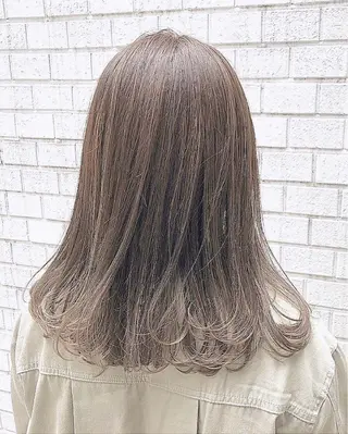 カラー 🦋透明感グレージュ /韓国レイヤー🦋のヘアスタイル