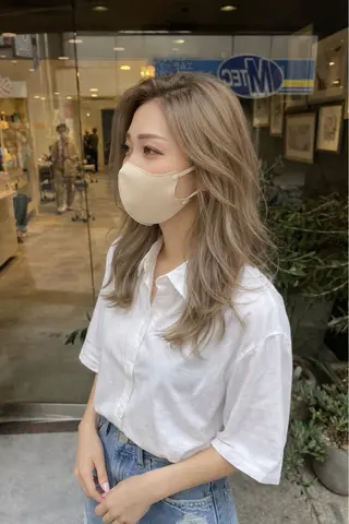 カラー 美髪矯正/髪質改善 /透明感ある艶カラーのヘアスタイル