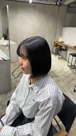 ショート カラー 山本 彩美香のヘアスタイル