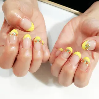 ネイル VIOLUS所属・VIOLUS 関目のネイルデザイン