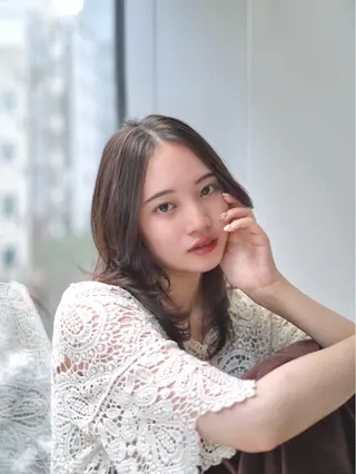 セミロング 鈴木 達也のヘアスタイル