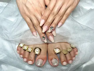 ネイル Roi〈ロワ〉 Akariのネイルデザイン