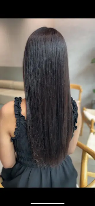 ロング カラー Un ami shibuya所属・平居 舞白のヘアスタイル