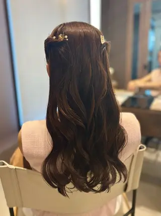 ロング ヘアアレンジ Iris by artina 武蔵小杉店【イリス バイ アルティナ】所属・🎼レイヤー/顔周り カット/nene♬のヘアスタイル