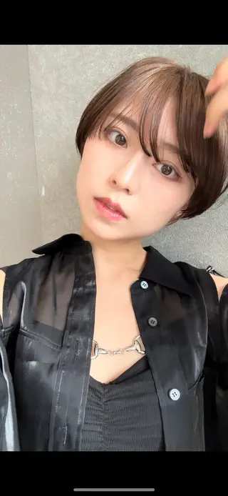 ショート 🎀大川 錬🎀 ブリーチなしWカラーのヘアスタイル