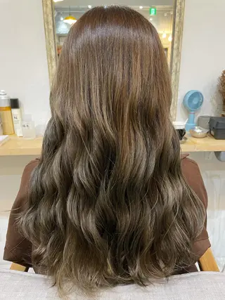 ロング レイヤーカット・ 縮毛矯正 星野のヘアスタイル