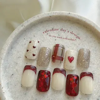 ネイル essence所属・pétit maakoのネイルデザイン